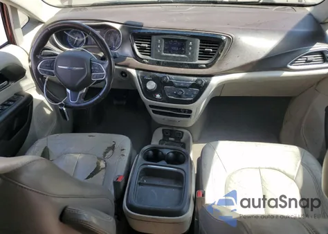 2017 Chrysler Pacifica Touring L z USA, uszkodzony, nr VIN 2C4RC1BG6HR621100